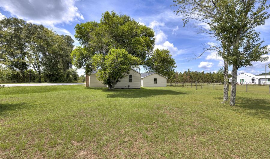 113 W Inwood St, Bethune, SC 29009 - 2 Beds, 1 Bath
