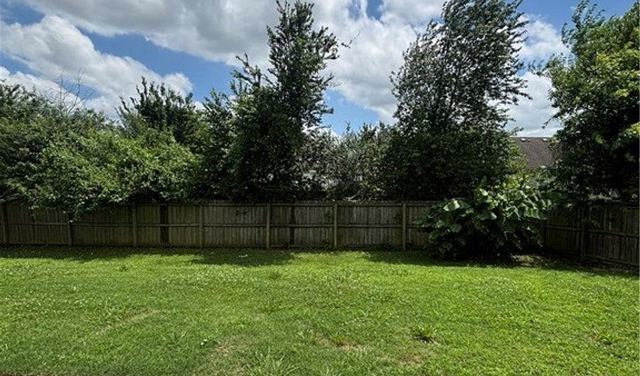 2301 SW 20th St, Bentonville, AR 72713 - 3 Beds, 2 Bath