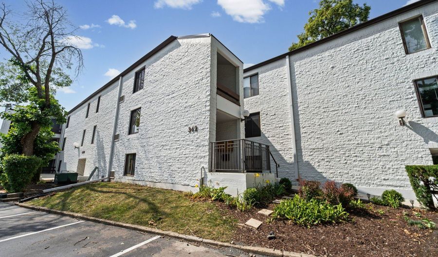 342 W Miner St 1A, Arlington Heights, IL 60005 - 1 Beds, 1 Bath