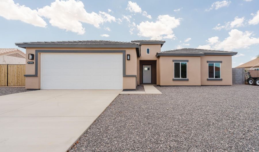 9893 W SUNBIRD Dr, Arizona City, AZ 85123 - 4 Beds, 2 Bath