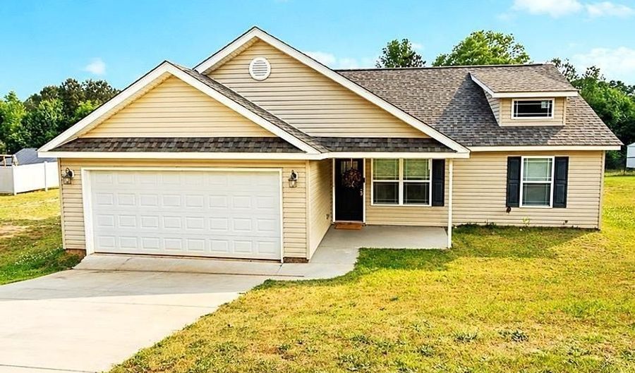 136 Miller Rd, Belton, SC 29627 - 3 Beds, 2 Bath