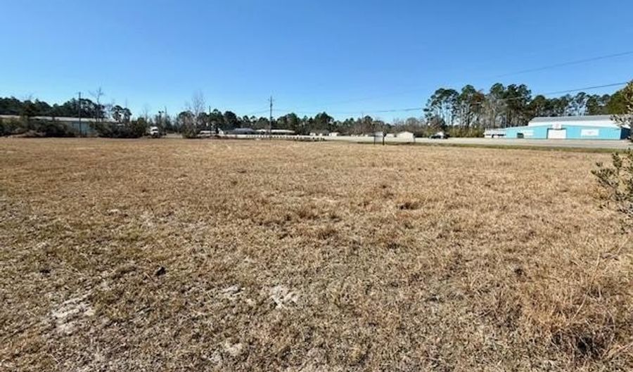 Hatch Pkwy N, Baxley, GA 31513 - 0 Beds, 0 Bath