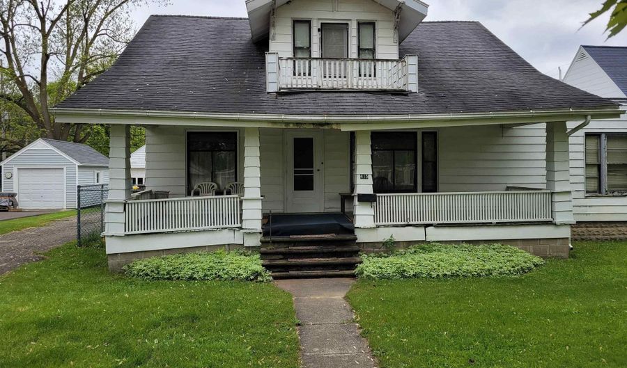 415 Elwell St, Alma, MI 48801 - 4 Beds, 2 Bath
