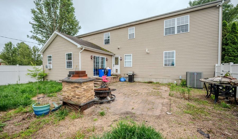 32107 JIM TOWN Rd, Lewes, DE 19958 - 4 Beds, 3 Bath
