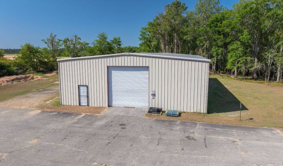 2476 Highway 76, Adel, GA 31620 - 0 Beds, 6 Bath
