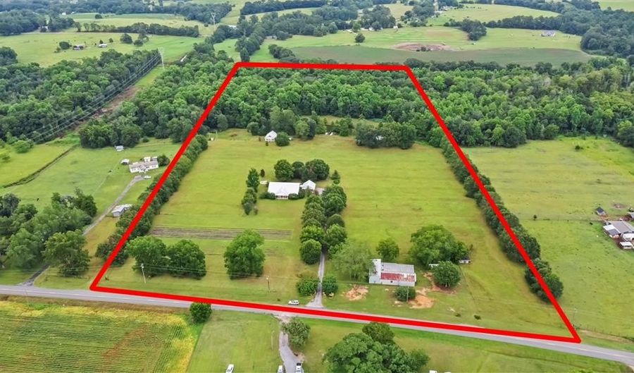 863 Cowarts Creek Rd, Ashford, AL 36312 - 3 Beds, 3 Bath