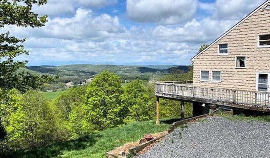 115 Witts Ln, Ancramdale, NY 12503 - 3 Beds, 3 Bath