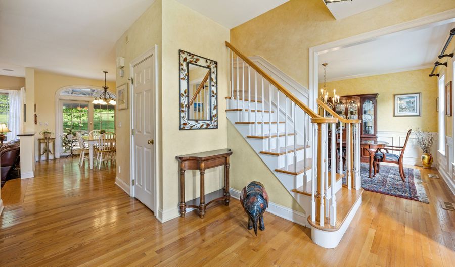 325 Westwood Rd, Bristol, CT 06010 - 5 Beds, 3 Bath