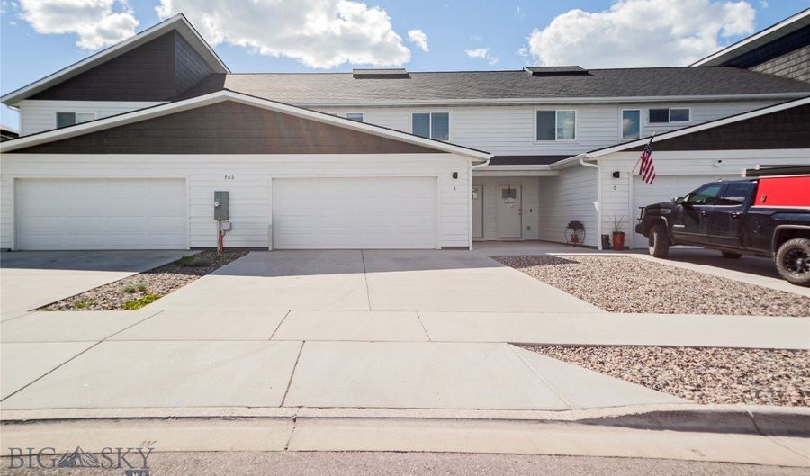705 Halfpipe St B, Belgrade, MT 59714 - 3 Beds, 3 Bath