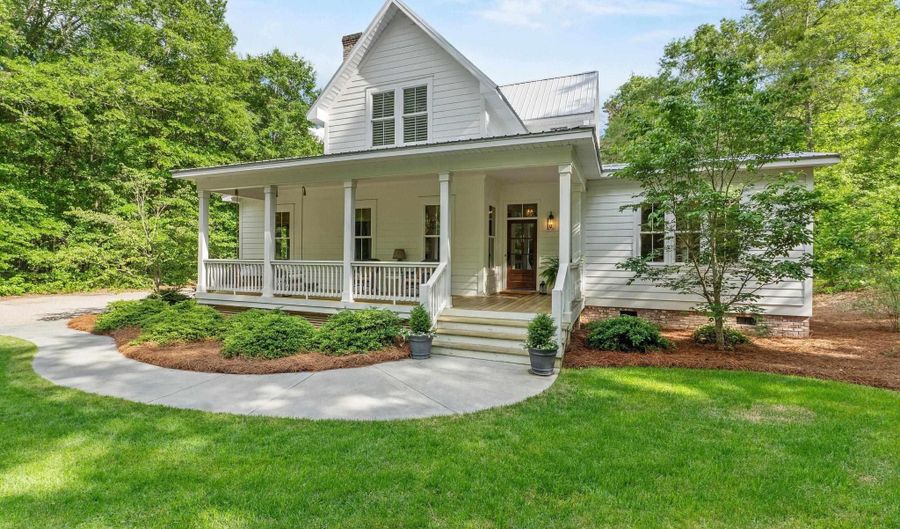 1604 Malvern Hill Dr, Camden, SC 29020 - 4 Beds, 3 Bath