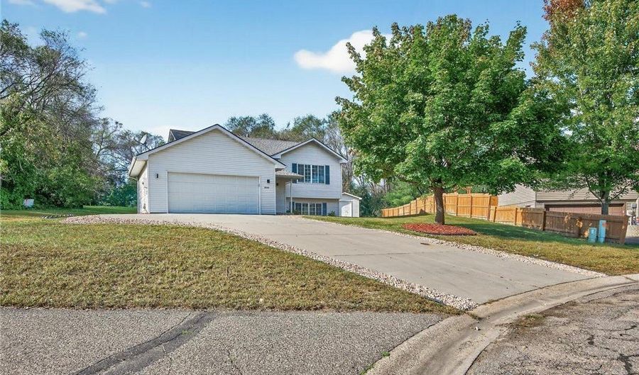 5641 149th Ln NW, Ramsey, MN 55303 - 3 Beds, 2 Bath