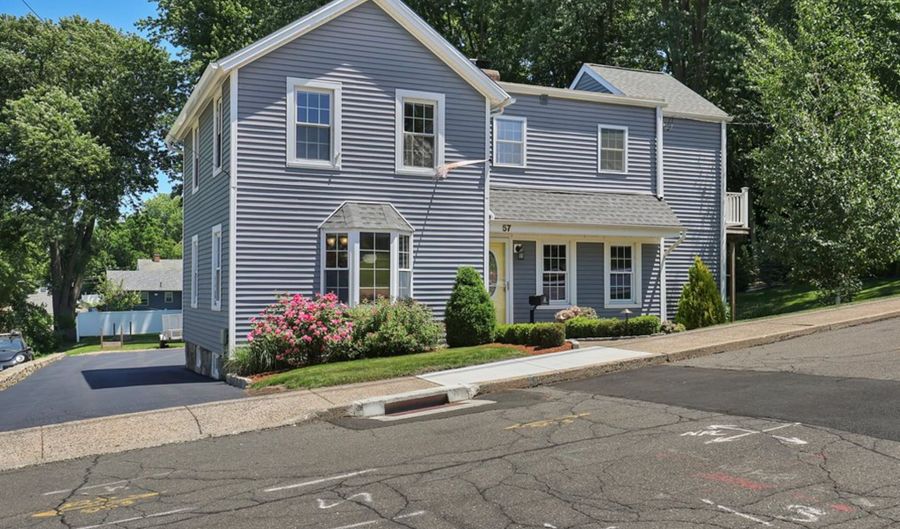 57 Seymour St, Bristol, CT 06010 - 3 Beds, 2 Bath