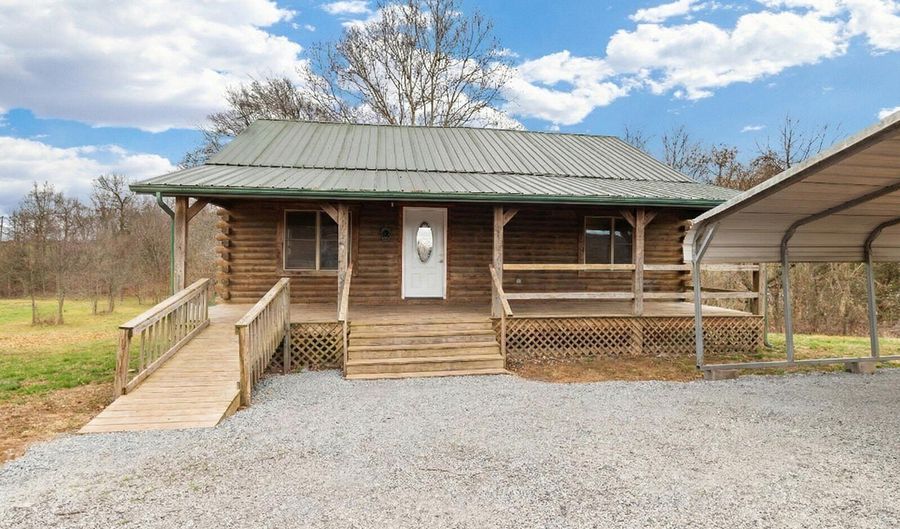 15562 Lawrence 1170, Aurora, MO 65605 - 3 Beds, 2 Bath