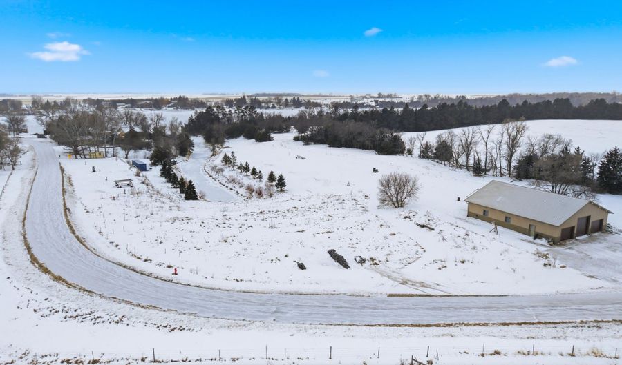 379511 N SHORE Dr, Aberdeen, SD 57401 - 0 Beds, 0 Bath