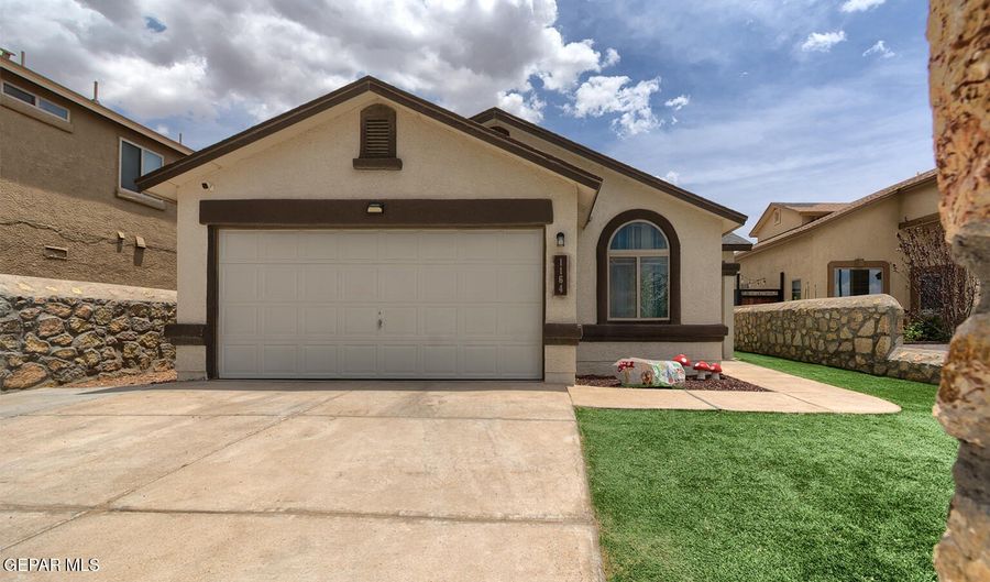 1164 Cielo Mar Dr, Socorro, TX 79927 - 3 Beds, 2 Bath