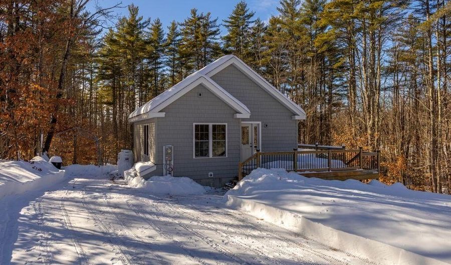 198 Senator Black Rd, Baldwin, ME 04091 - 2 Beds, 2 Bath