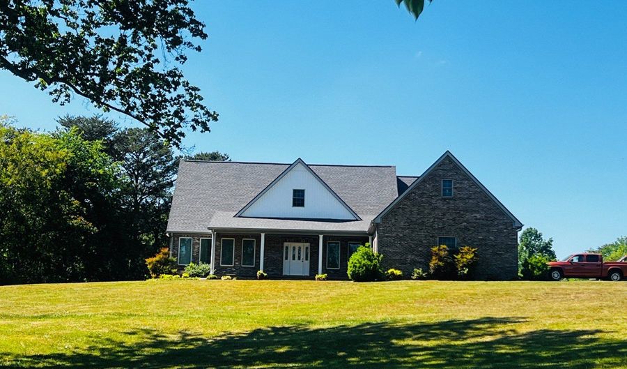 1572 Haddix Rd, Albany, KY 42602 - 3 Beds, 3 Bath