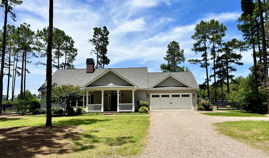 1024 Berkshire Ln, Aiken, SC 29805 - 3 Beds, 3 Bath