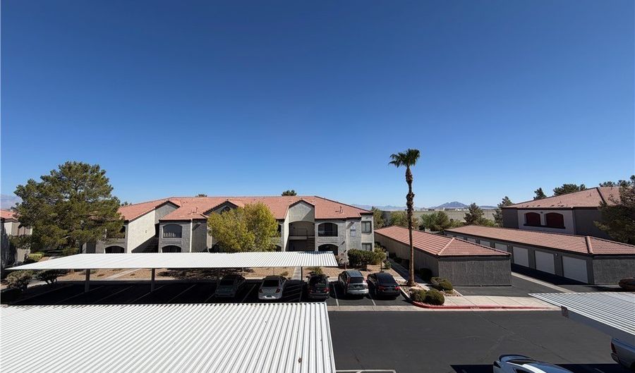 950 Seven Hills Dr 2021, Henderson, NV 89052 - 1 Beds, 1 Bath
