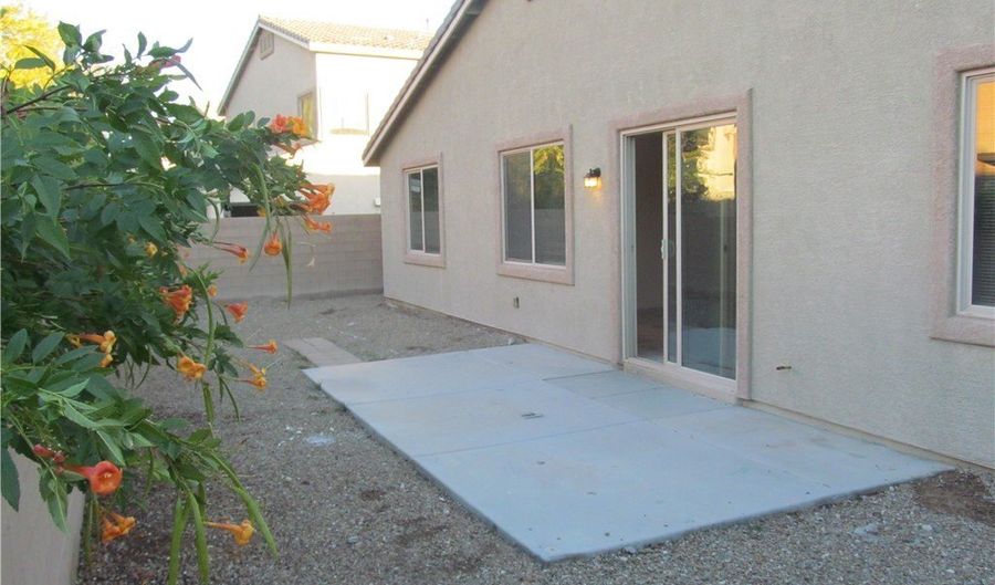 1692 BUTTERFLY RIDGE Ave, Henderson, NV 89014 - 4 Beds, 4 Bath