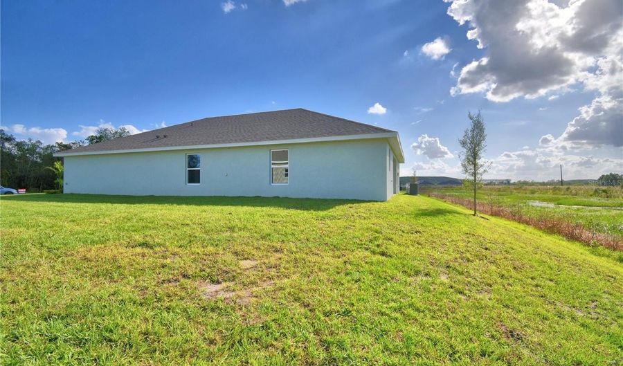 4042 TULLAMORE Ln, Auburndale, FL 33823 - 4 Beds, 3 Bath