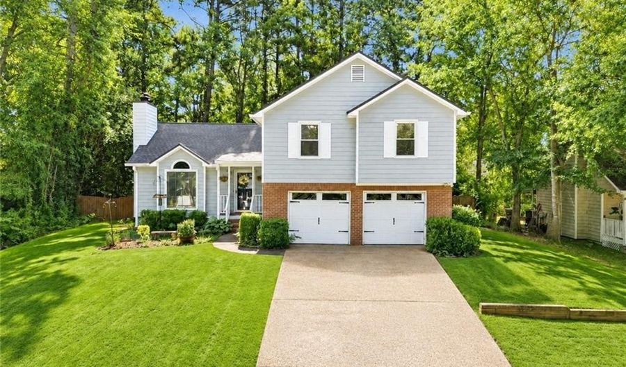 3513 Robin Ln, Acworth, GA 30101 - 3 Beds, 3 Bath