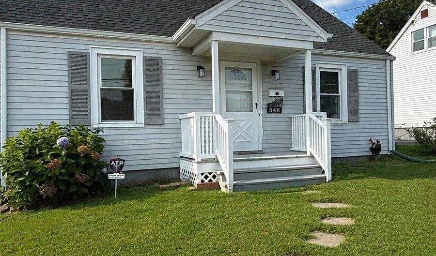 548 Queen St, Bridgeport, CT 06606 - 4 Beds, 1 Bath