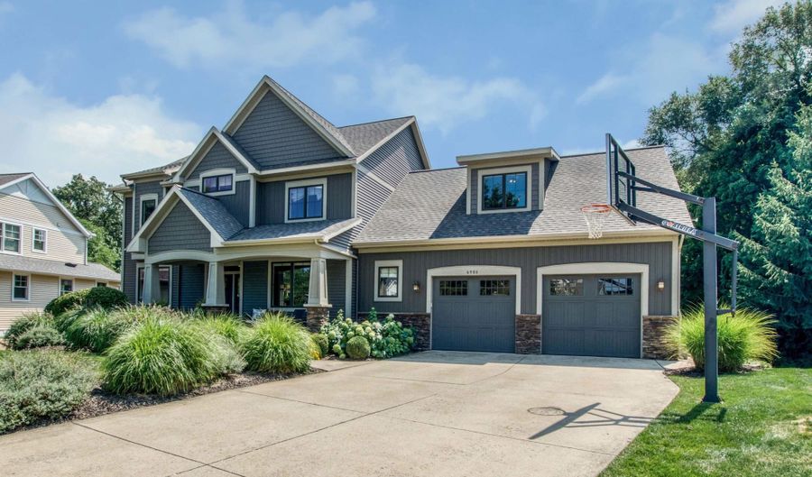 4986 W Village Ct SE, Ada, MI 49301 - 5 Beds, 4 Bath