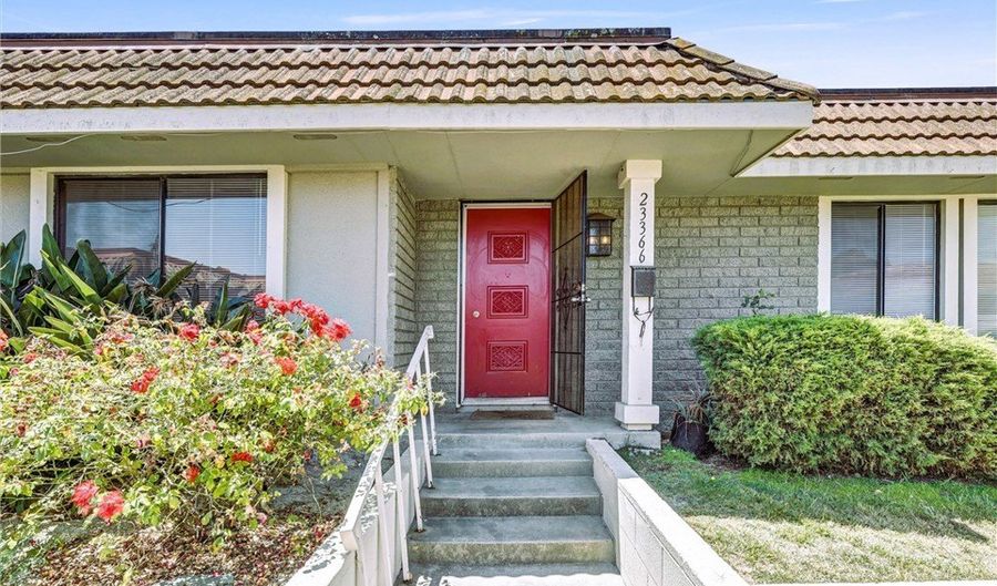 23366 El Reposa, Aliso Viejo, CA 92656 - 3 Beds, 2 Bath