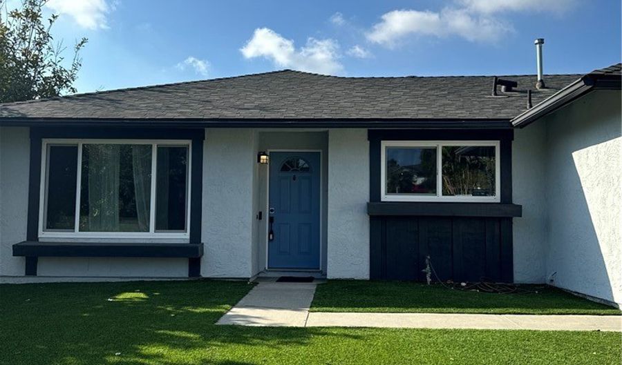 3195 Camarillo Ave, Oceanside, CA 92056 - 4 Beds, 2 Bath