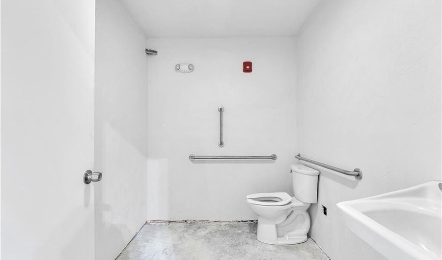 2360 Plainfield Pike 7, Cranston, RI 02921 - 0 Beds, 0 Bath