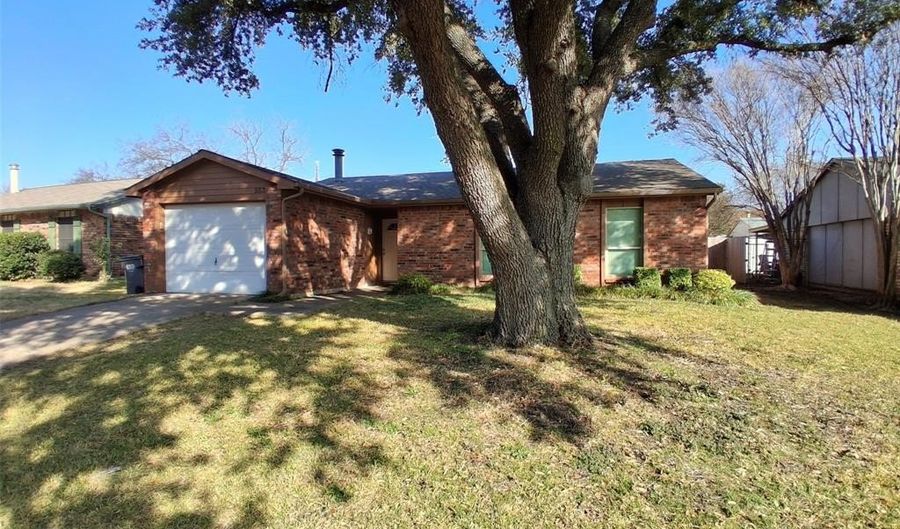 553 Hanover Dr, Allen, TX 75002 - 3 Beds, 2 Bath