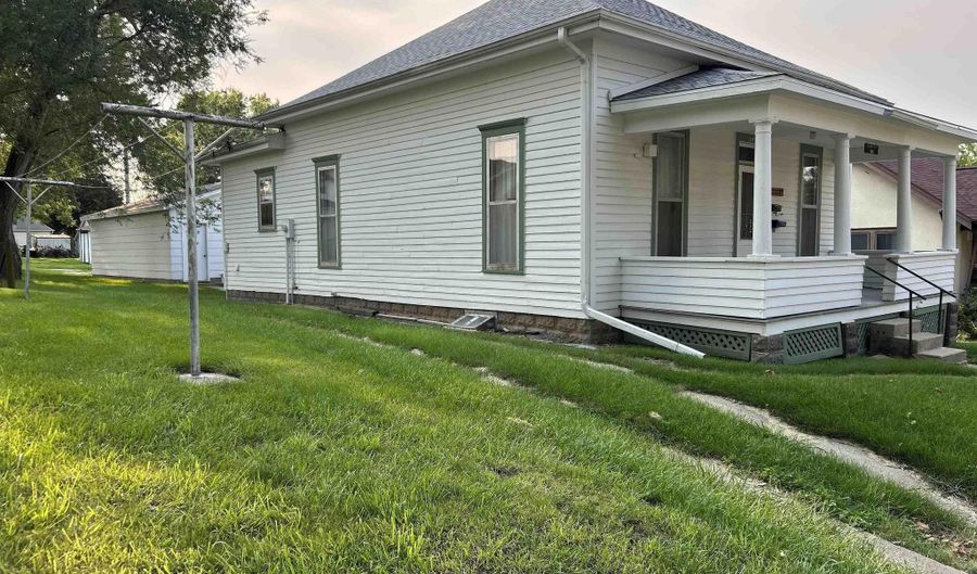 507 Birch St, Atlantic, IA 50022 - 2 Beds, 1 Bath