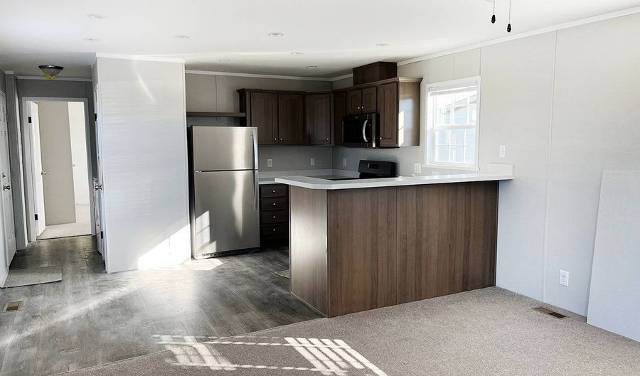 235 Avon Village Dr Lot 55, Avon, IN 46123 - 2 Beds, 2 Bath