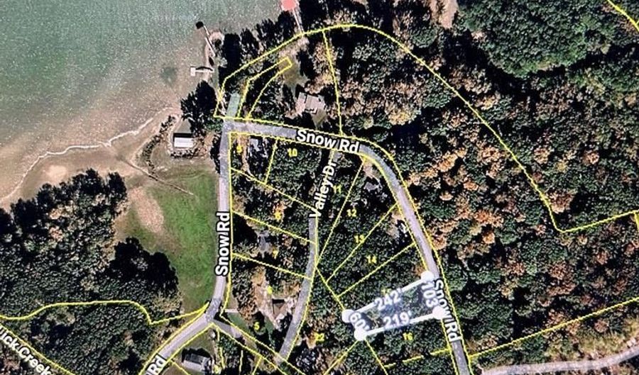 SNOW RD, Big Sandy, TN 38221 - 0 Beds, 0 Bath