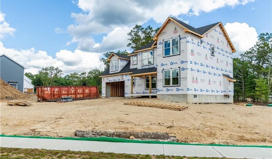 24 Cassidy Trl, Coventry, RI 02816 - 4 Beds, 3 Bath