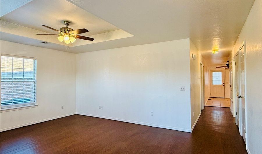 10 Holly Dr B, Bentonville, AR 72712 - 2 Beds, 2 Bath